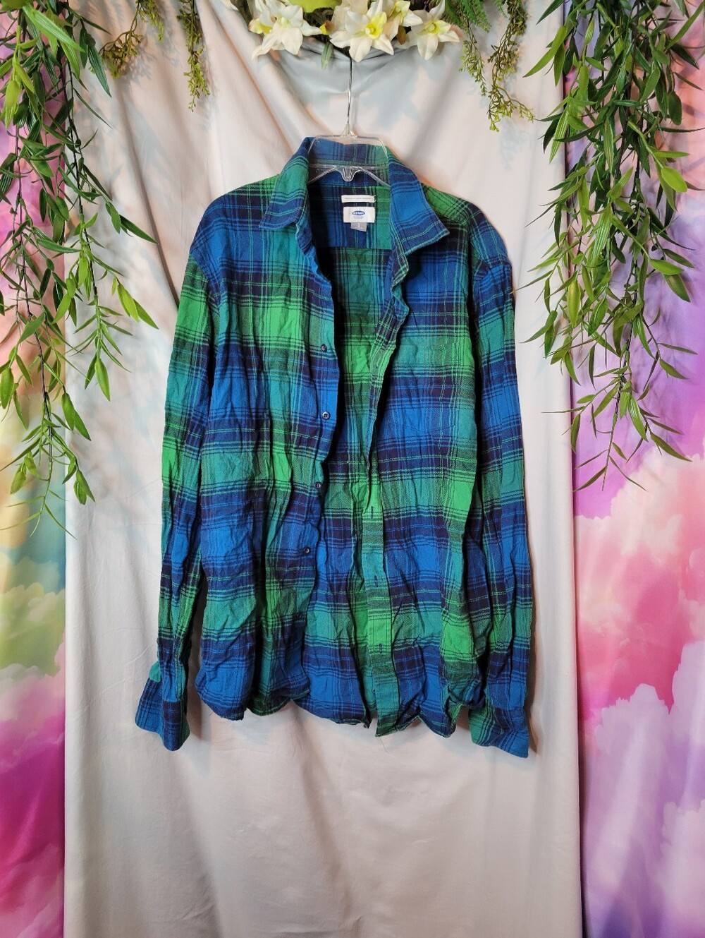 Casual Old Navy Blue & Green Plaid Button-Down Shirt